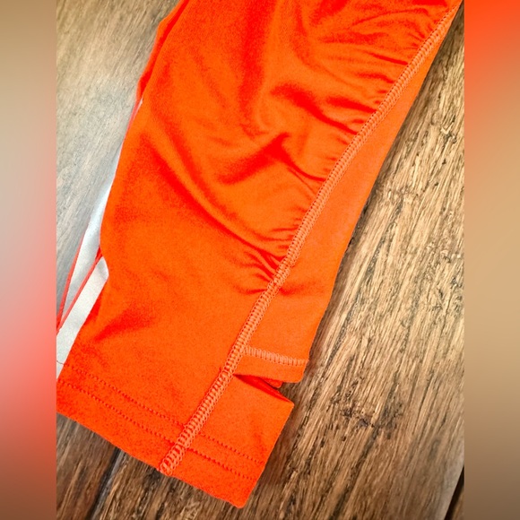 New Balance x J. Crew Running Top - Picture 11 of 12